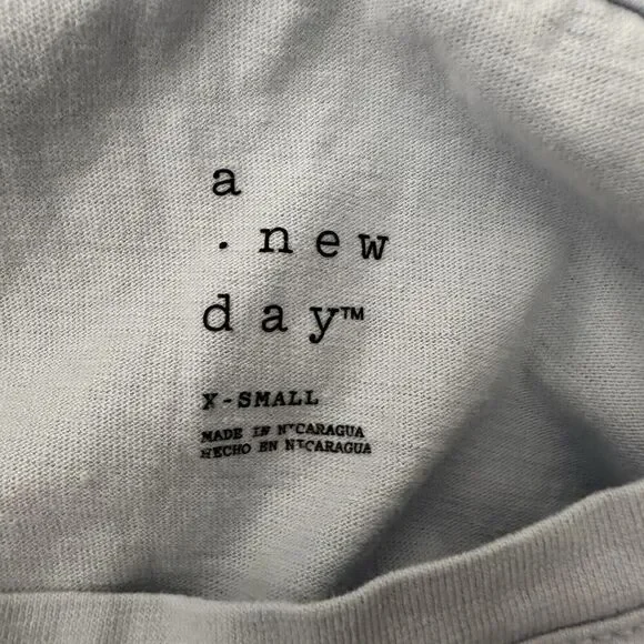 Taylor Swift 1989 Long Sleeve Tee Size XS Taylors Version Concert Blue - Picture 4 of 5